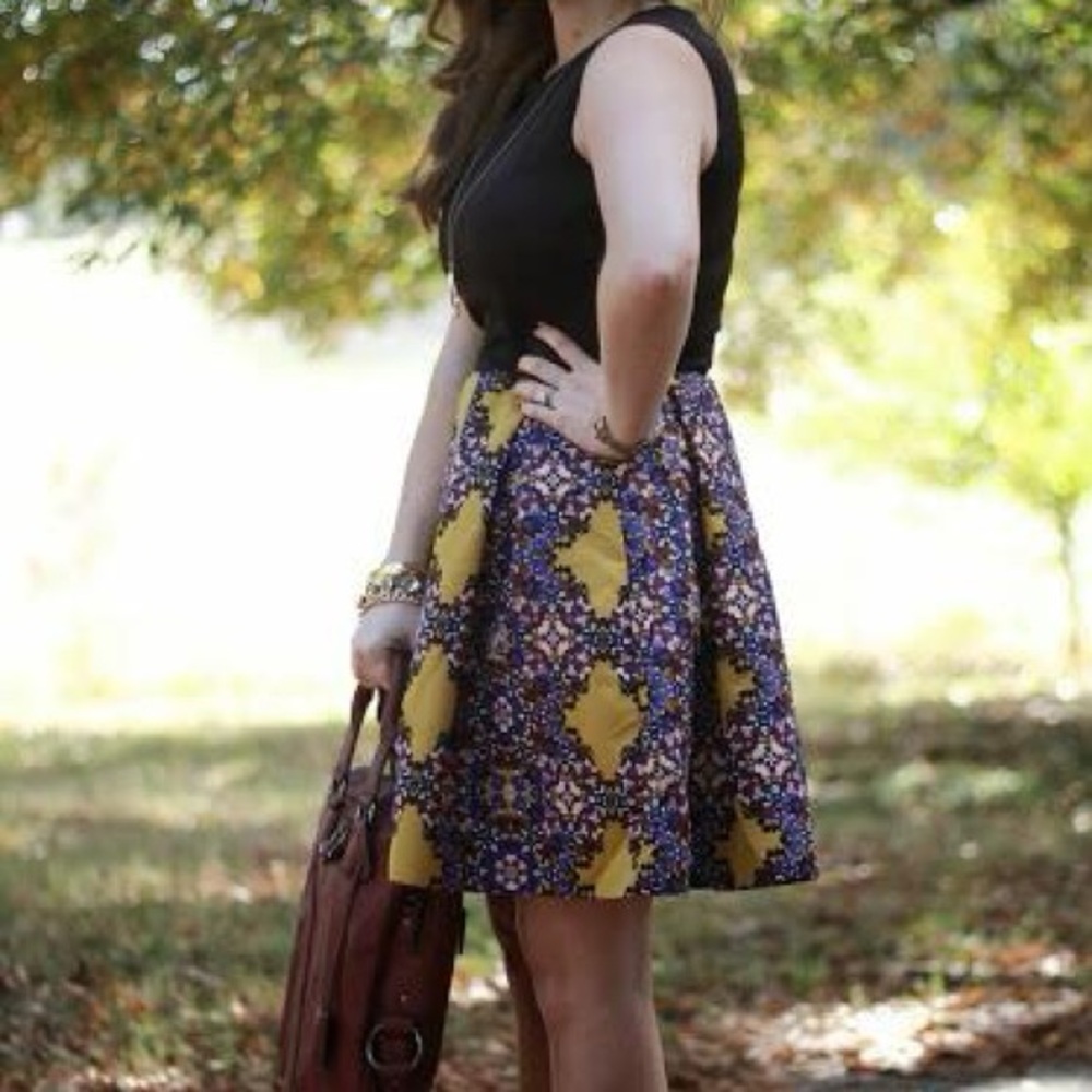 Taylor Black and Yellow Gold Stretchy Sleeveless Floral Fit & Flare Midi Dress